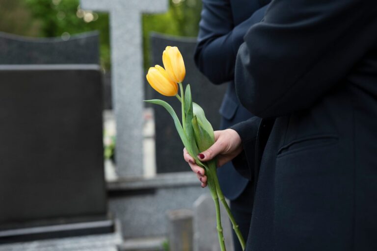 should-i-send-flowers-to-a-jewish-funeral