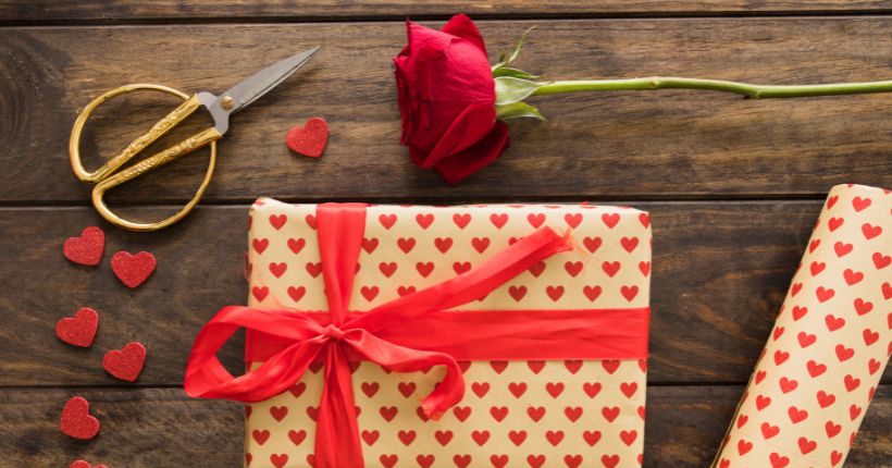 When to Gift Red Roses