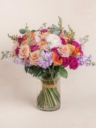 700g Roses 100 Roses For Delivery | Red, White & Pink | Ode à la Rose