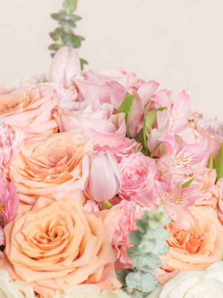 Large Aveline Bouquet | Warm Pastel Flowers | Ode à la Rose