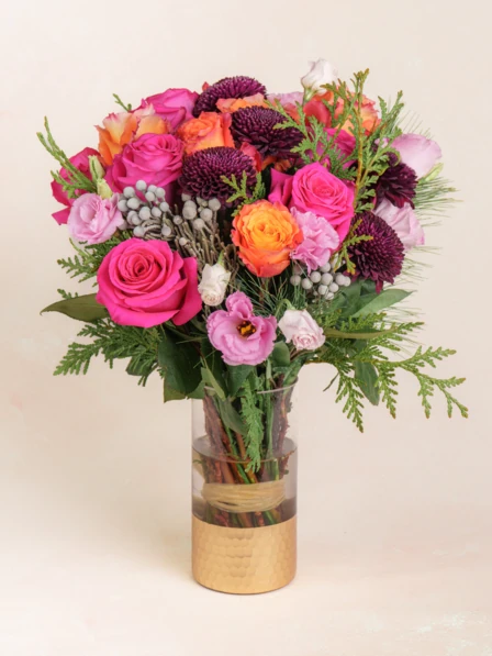 Ellie | Bright Holiday Bouquet | 34 stems | Ode à la Rose